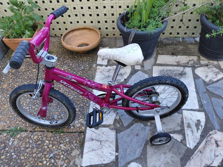 Bicicleta Specialized Criança