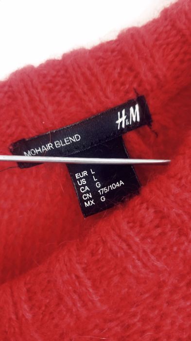 Czerwony sweter H&M z moherem