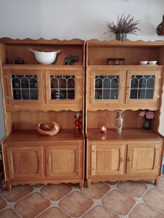 Kredensy dębowe dwie sztuki