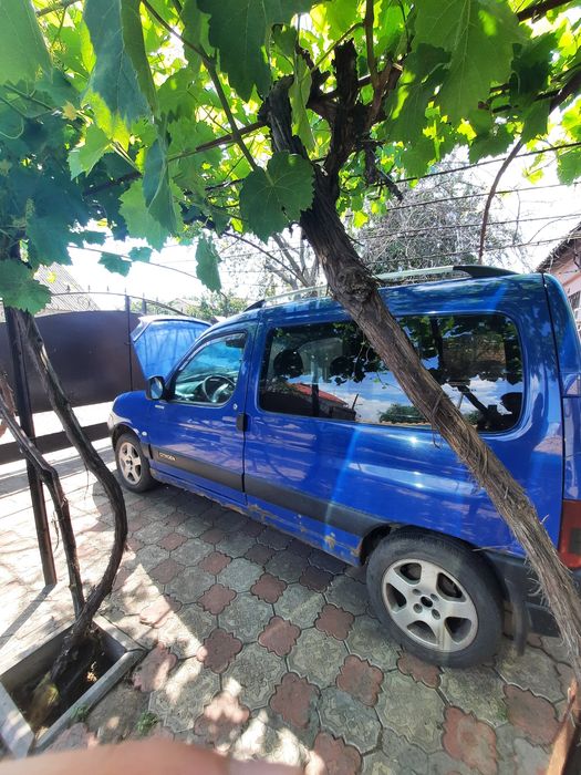 Продам Citroën Berlingo 2004 року у гарному стані