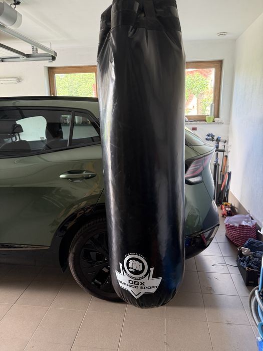 Duży zestaw do sportów walki – worek DBX Bushido + rękawice MMA + ochraniacze