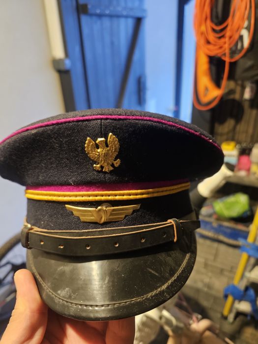Czapka kolejowa 57r