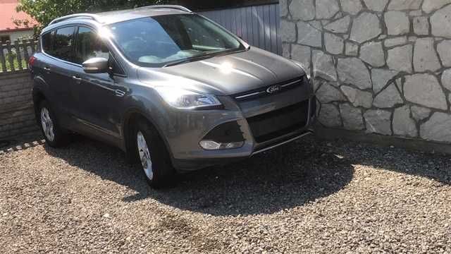 Кузов.кузовні запчасти для Ford Kuga 2013p