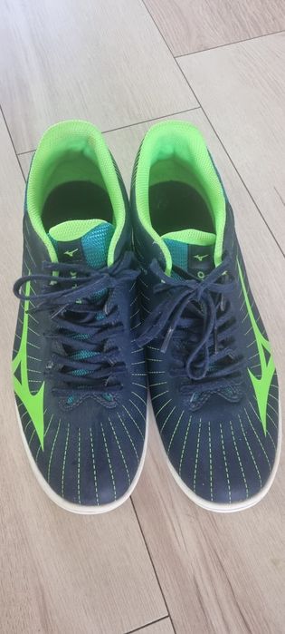 Mizuno halówki jak nowe 41