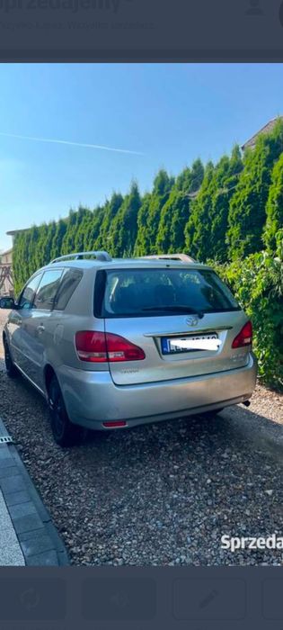 Toyota Avensis Verso
