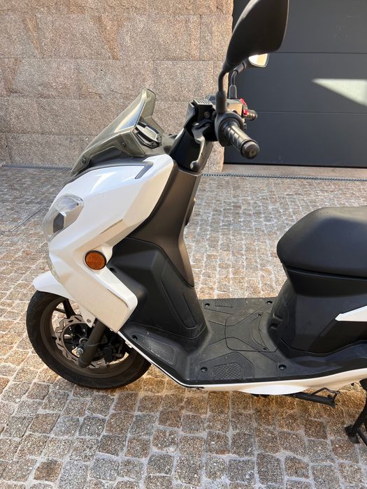 Scooter 125cc em bom estado