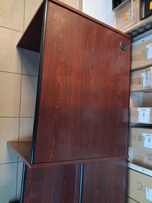 Biurko oddam Franciszkańska aktualne!