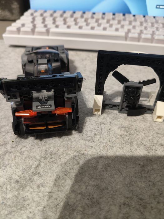 75892 LEGO Speed Champions McLaren Senna