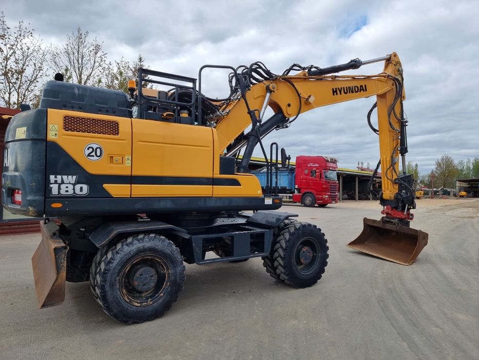 Продам экскаватор Hyundai HW 180 D , 2022 года