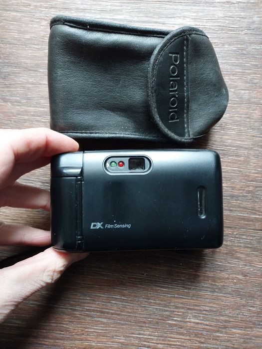 Винтажный плёночный фотоаппарат Polaroid  в отличном состоянии