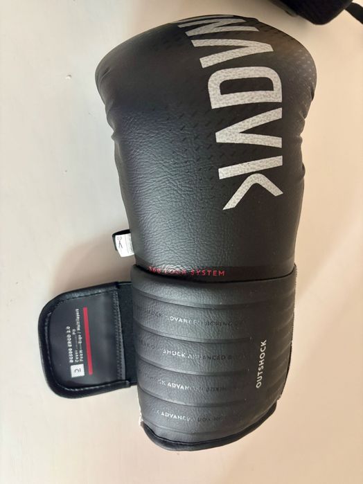 Saco de boxe insuflavel com pé + Luvas  OUTSTOCK