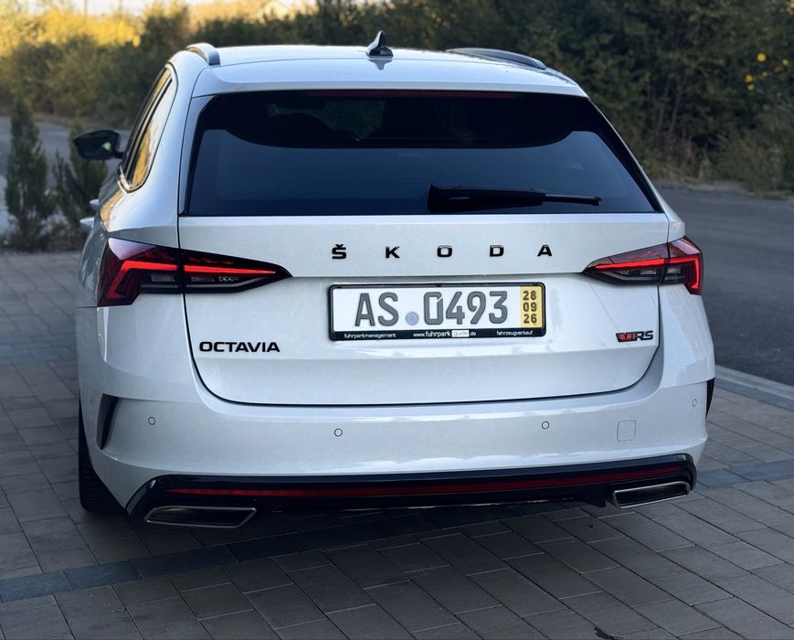 Skoda Octavia A8 VRS 2023
