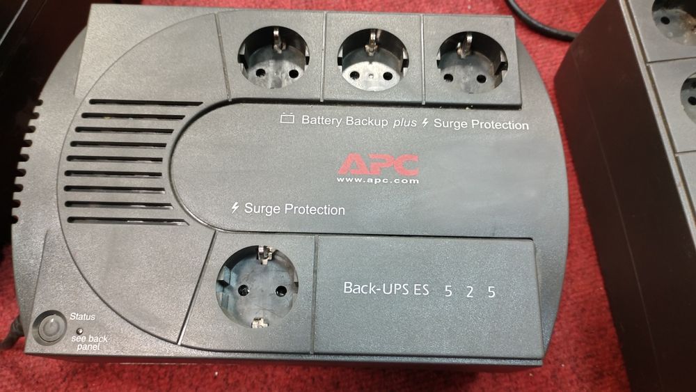 ДБЖ, безперебійник UPS APC 300Вт