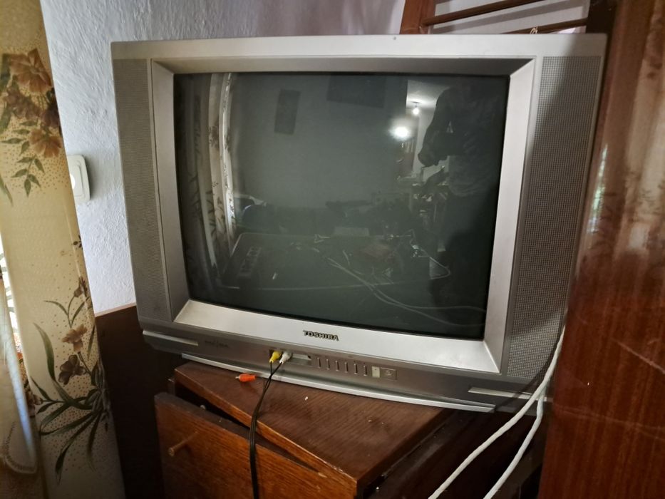 Телевизор toshiba bomba