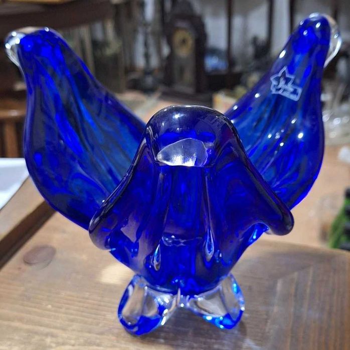 Centro de mesa em vidro artesanal Jasmim, azul