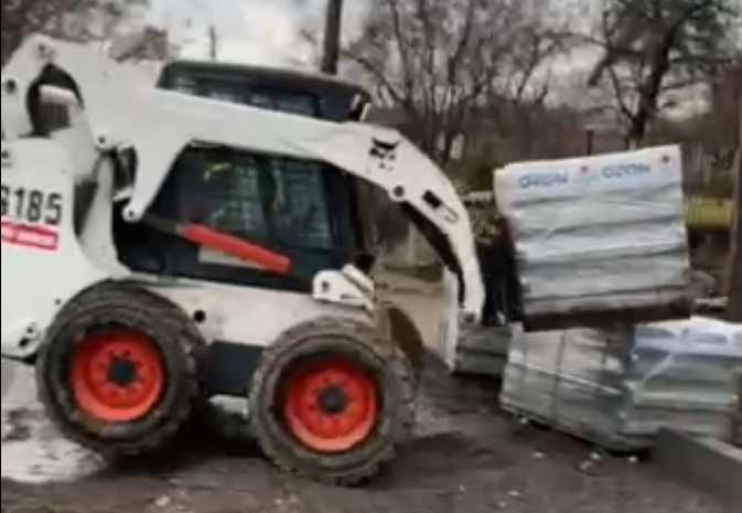 Оренда Bobcat S185 міні навантажувача (мініпогрузчик) Львів та область