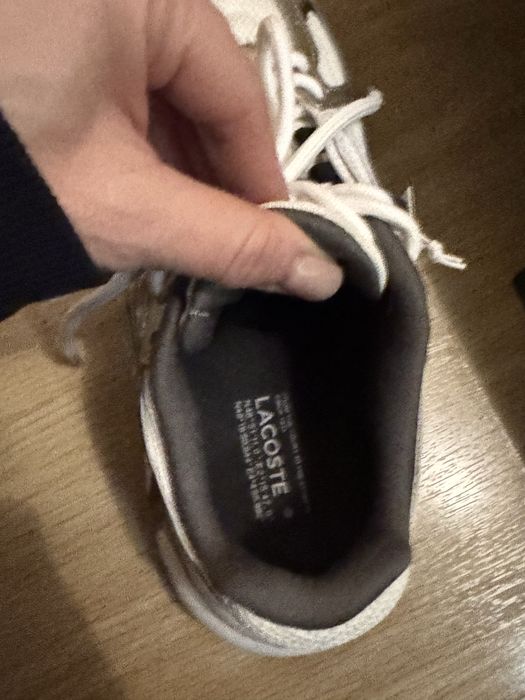 Жіночі кросівки Lacoste