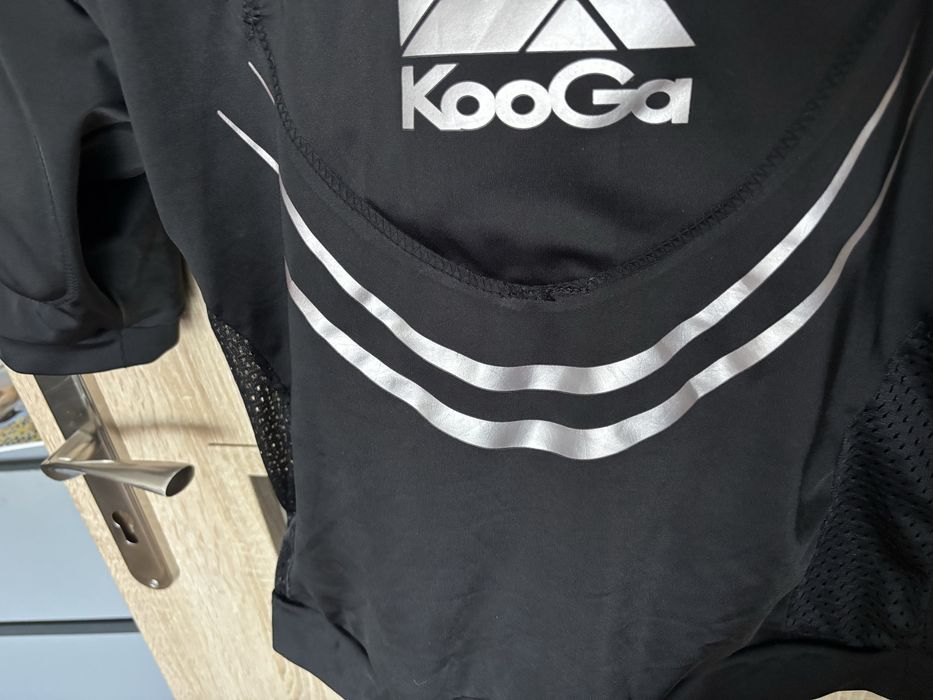 Koszulka Kooga Warrior z ochraniaczami. rozm M/L