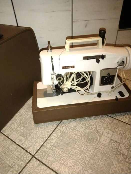 Maszyna do szycia Łucznik