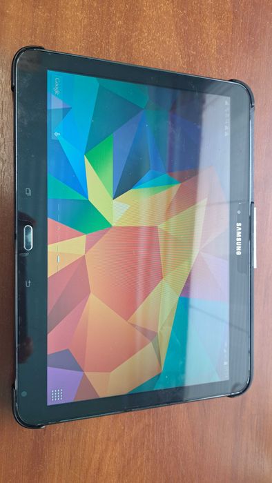 Планшет Samsung Galaxy Tab 4 SM-T531