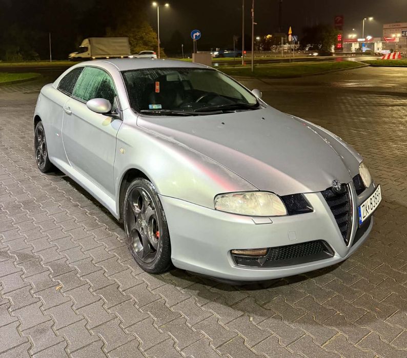 Alfa Romeo GT 2.0 Benz 165km 2004r
