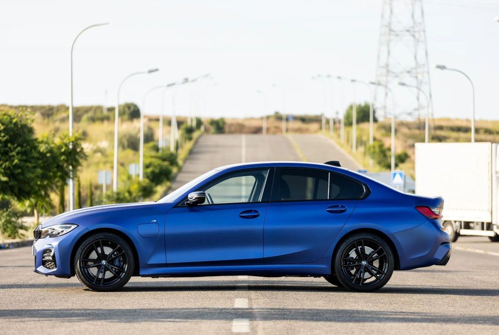 BMW 330 e Pack M Auto