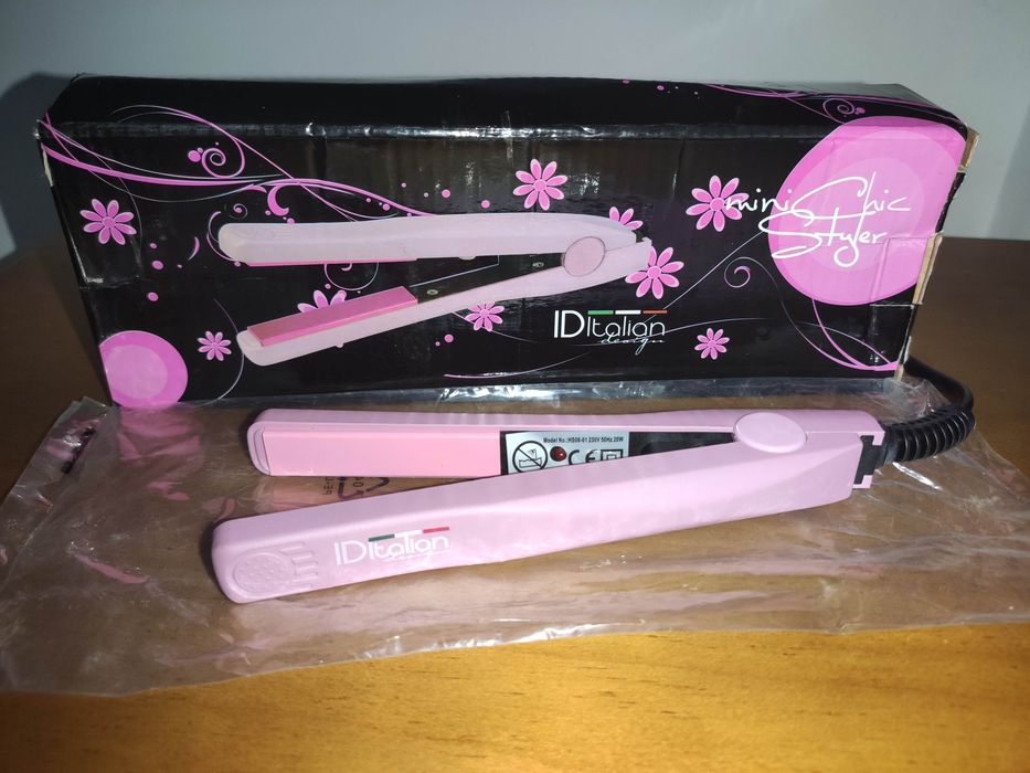 Alisador de Cabelo - Cerâmica - Mini-Chic Styler - 20W - Novo