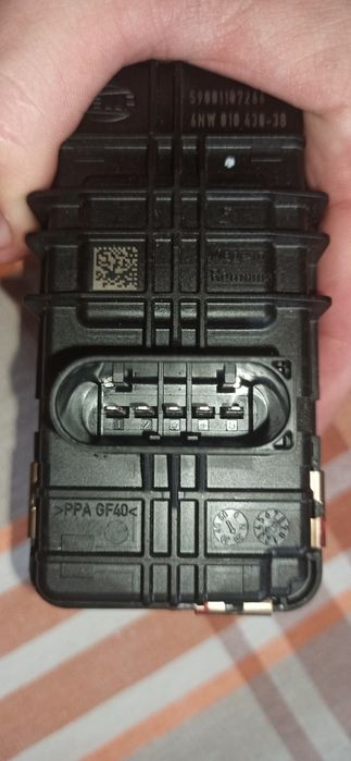 Сервопривід турбіни HELLA до Мерседес бенс с220
