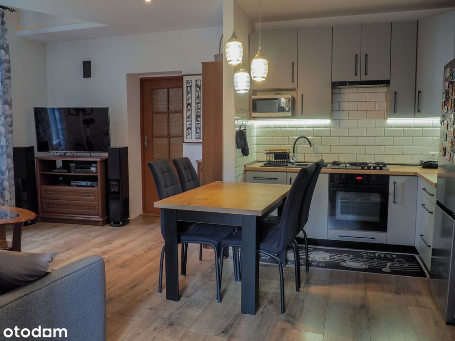 Sprzedam gotowe mieszkanie o powierzchni 51 m² w kamienicy w Zabrzu