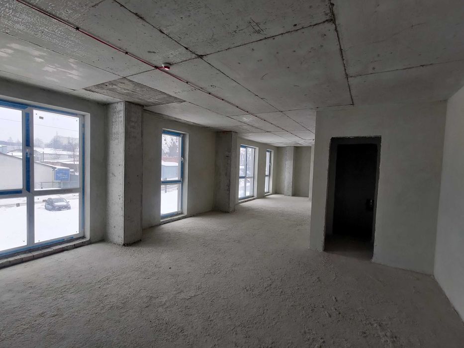 Продаж комерційного приміщення по вул.Зелена.