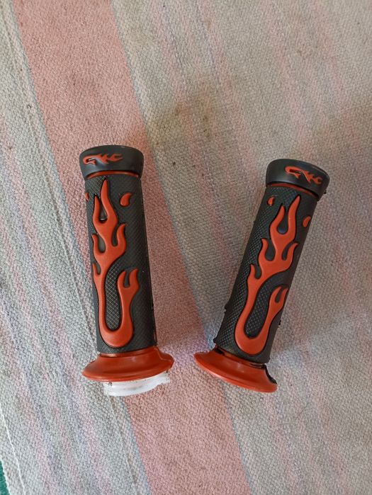 Накладні ручки на скутер