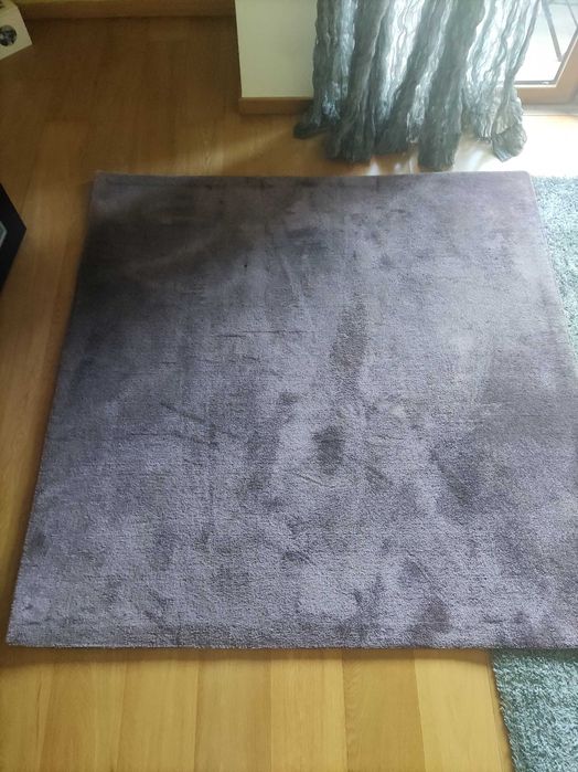 Tapete hall pouco usado