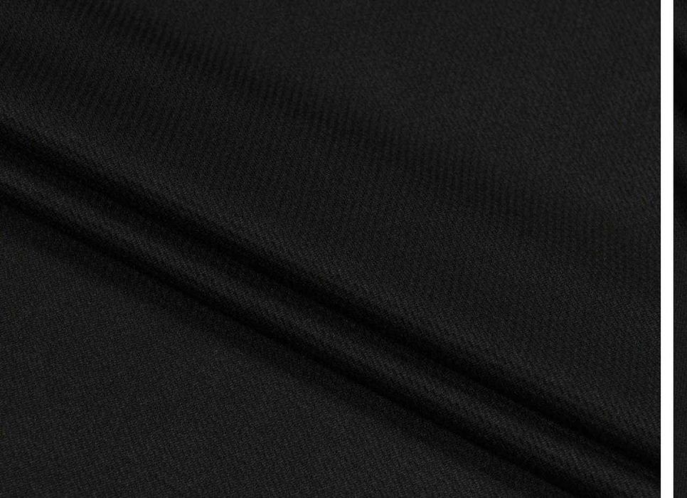 Спортивная плотная ткань черного сочного цвета