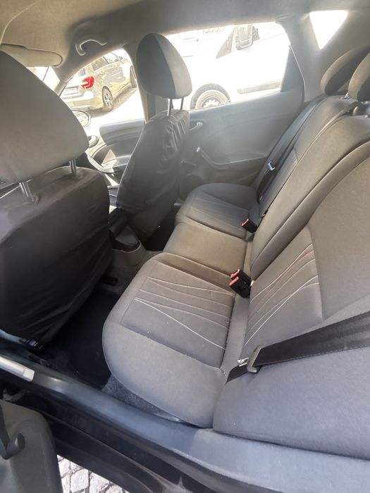 SEAT Ibiza — fotografia 4