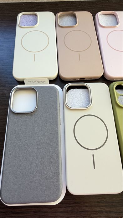 Чохол на iphone 15 pro max захисне село антишпигун