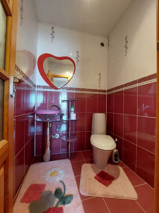 Продам дом новой постройки на Алексеевке