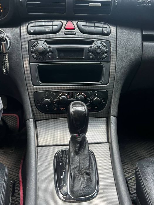 Mercedes-Benz 2003р, 2.7 дизель