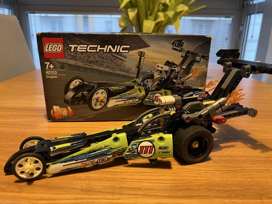 LEGO Technics 42103 Dragster