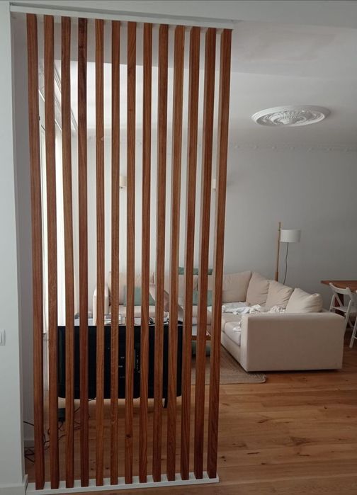 Especialista em Divisórias de Madeira e Mesas Personalizadas