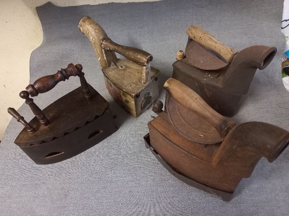 Ferros vintage lindíssimos