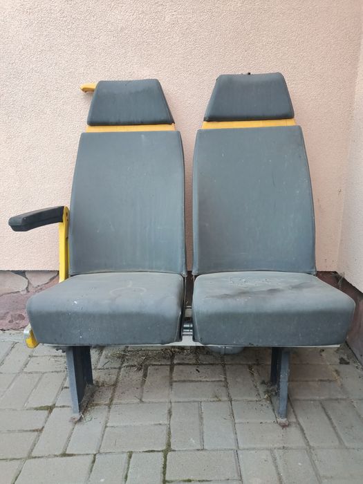 Продам автобусні сидіння