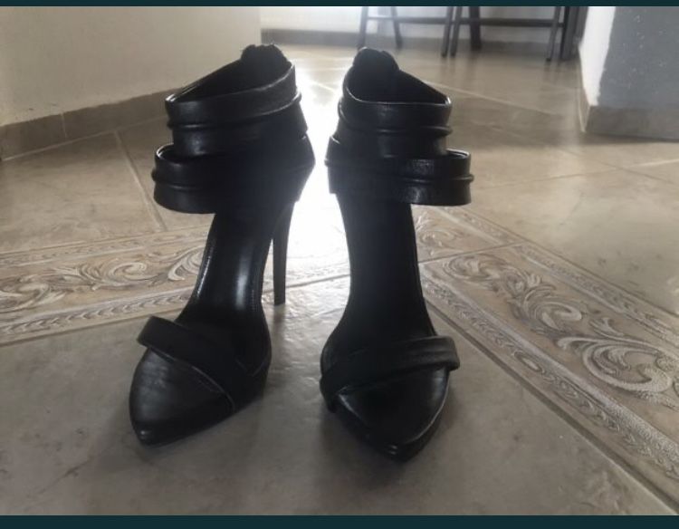 Sandałki, szpilki Zara, NOWE