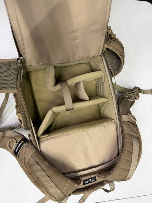Mochila fotográfica Vanguard VEO 45m beige