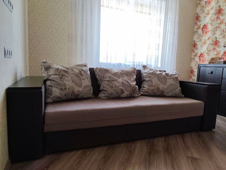 Диван евро книжка