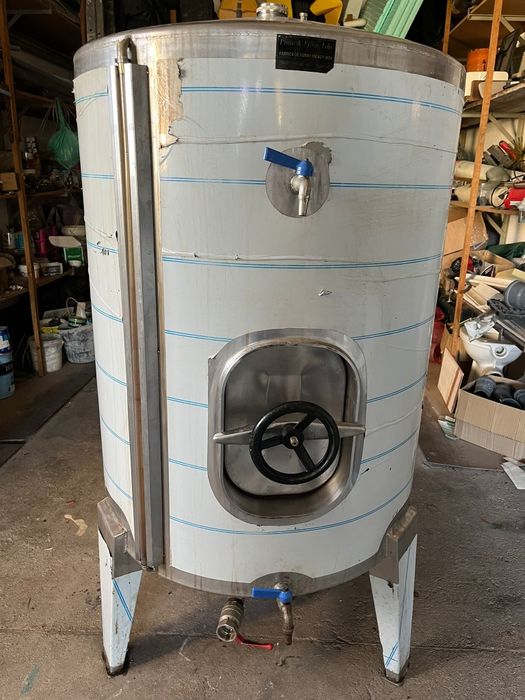 Cuba inox de 550 litros