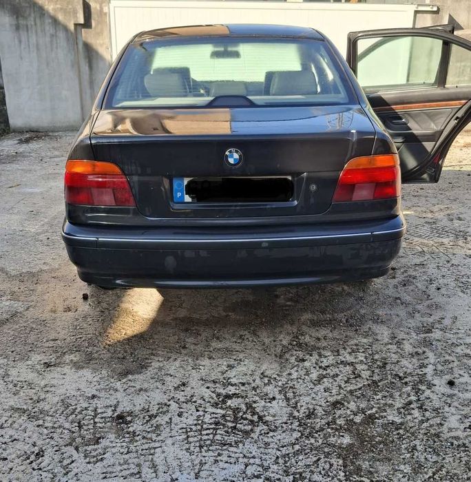 BMW 528i Serie 5 - 193 cv - 1997 foto 2