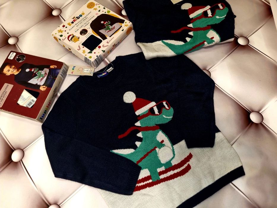 Новогодние детские свитера