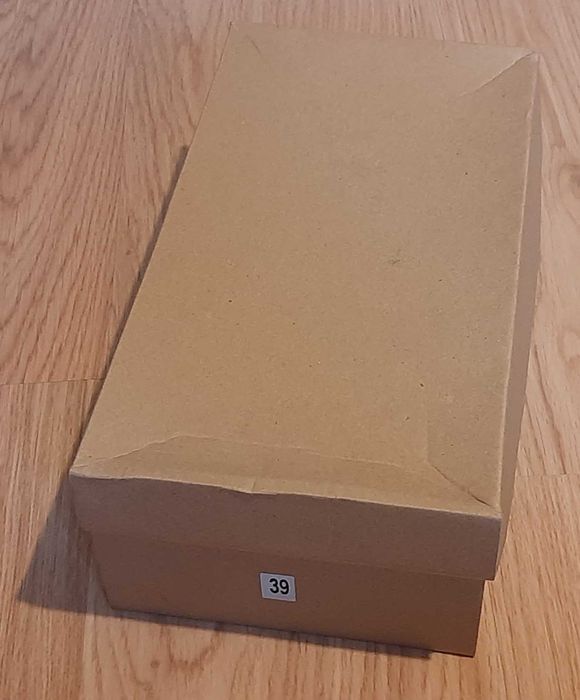 Sapatos de Polimento & Sapatos de Verniz nº39 NOVOS