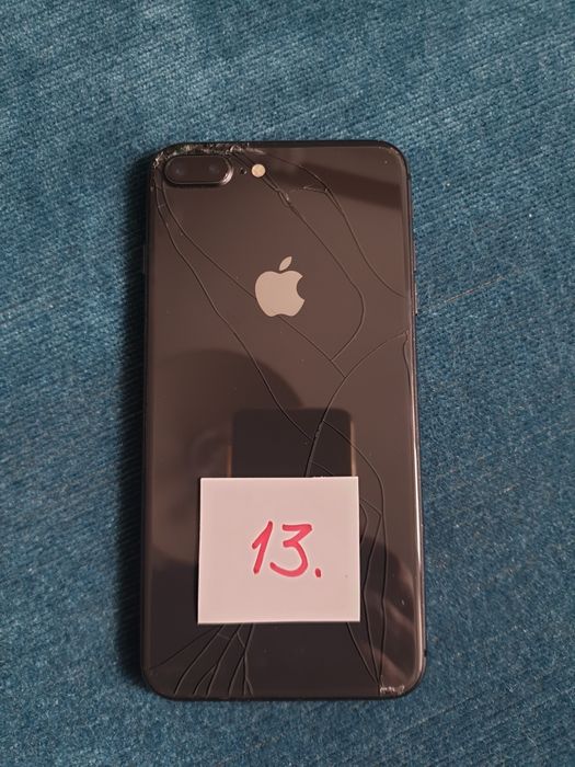 Айфон 8 plus. Память 256 Гб.