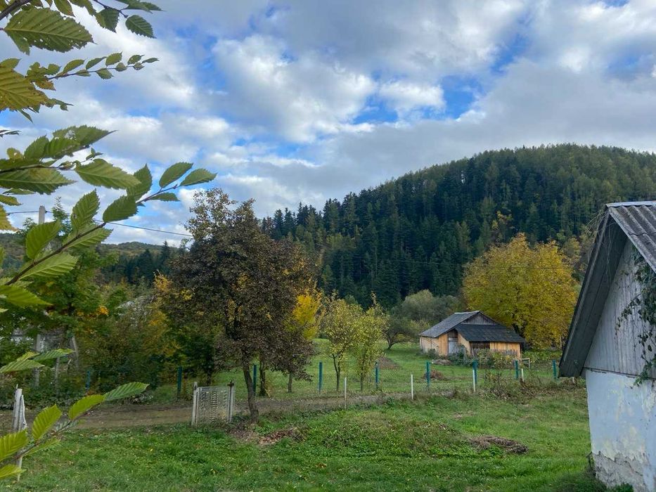 Продам земельну ділянку під інвестицію в Маняві 75 сотих